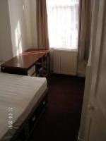 bedroom 1 (click to enlarge)
